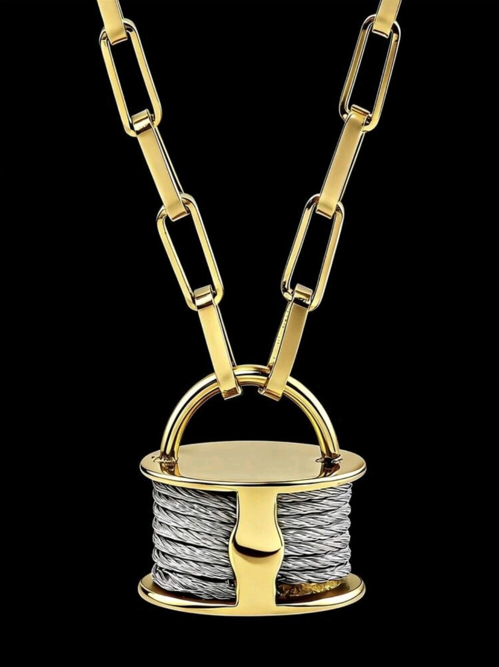 Gold Plated Luxurious Lock Toggle Necklace